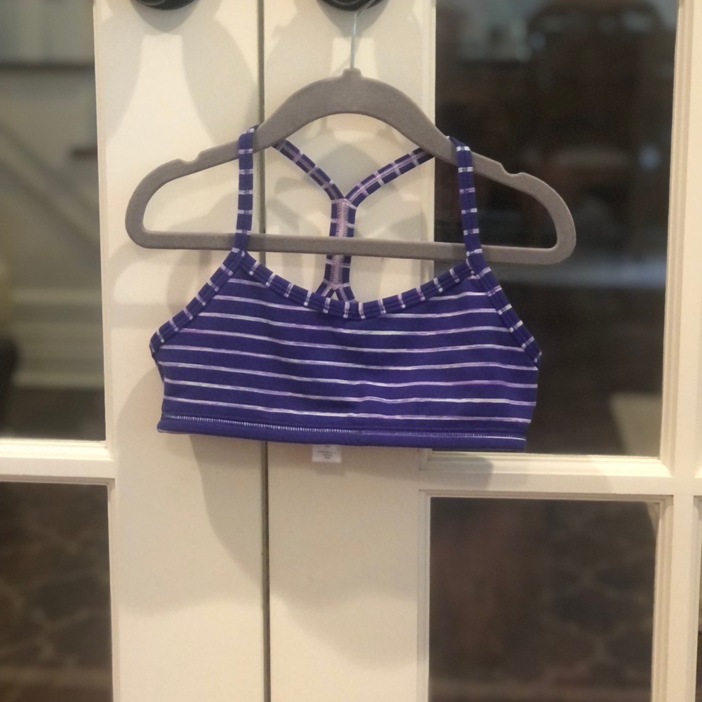 Ivivva top